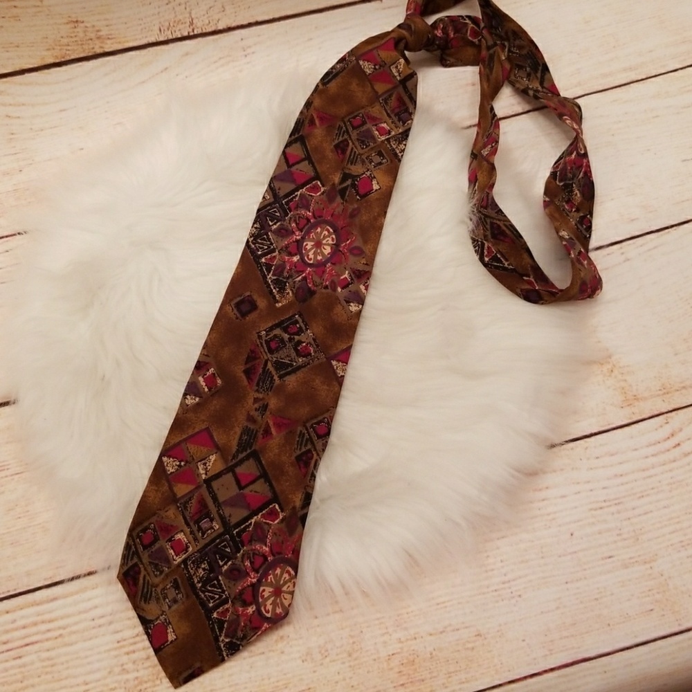 Christian Dior mens neck tie gorgeous barely worn